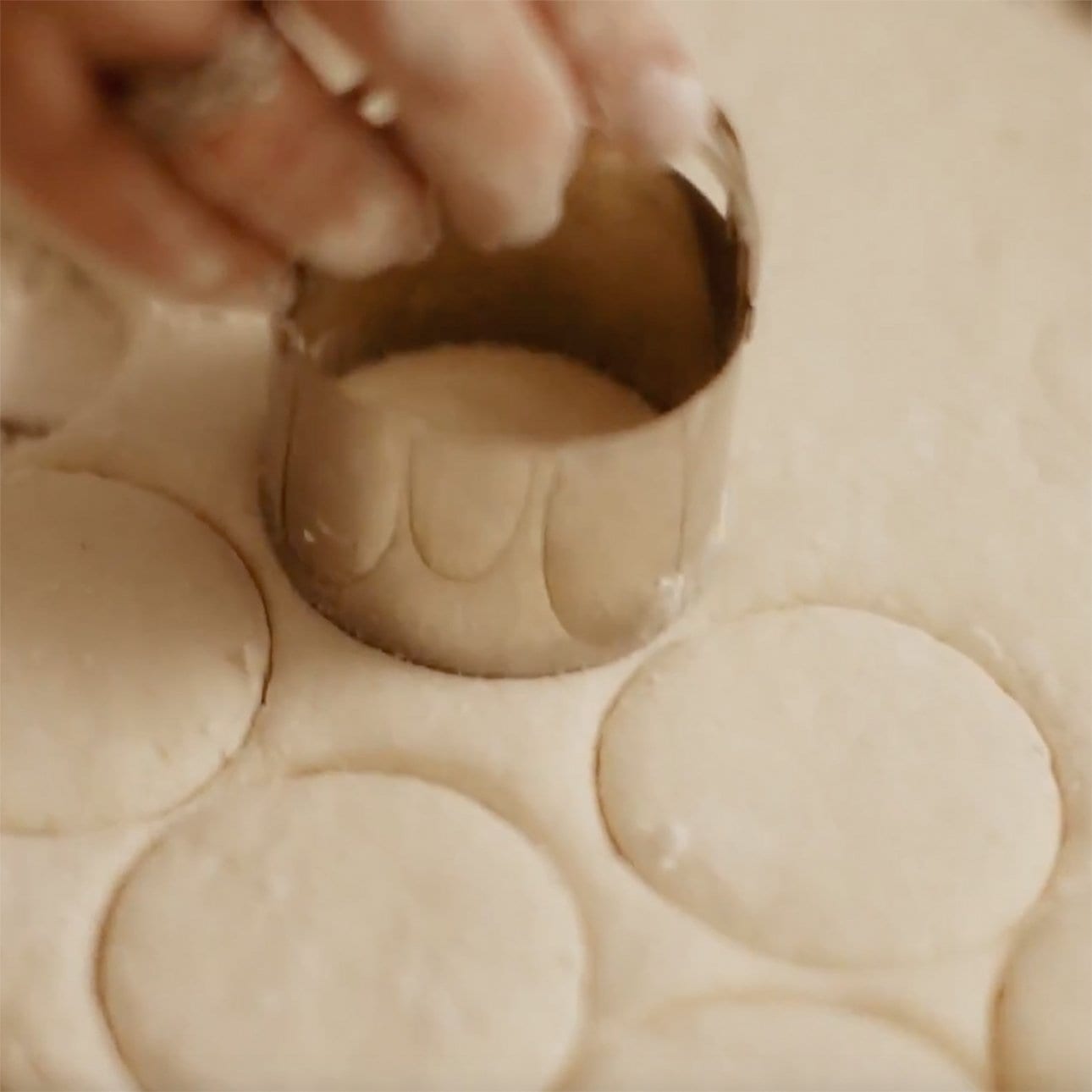 GRANNY GOAD'S BUTTERMILK BISCUITS